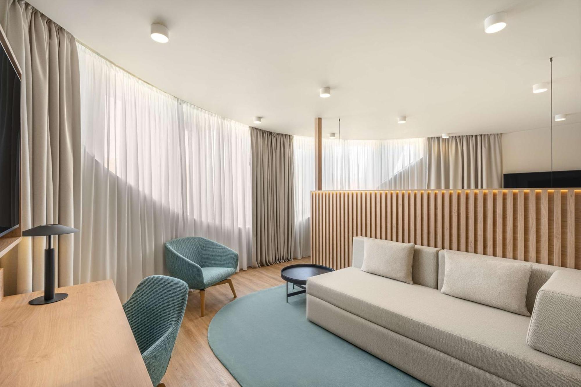 Hilton Garden Inn Debrecen City Center Εξωτερικό φωτογραφία